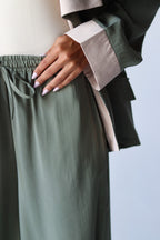 Two Toned Set in Olive