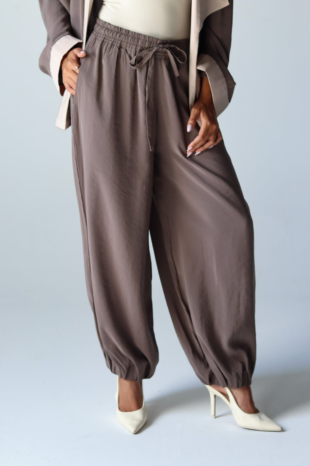 Two Toned Set in Taupe Brown